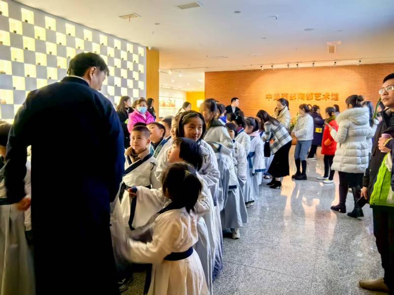 文化赋能：和静县魔创文旅挖掘城市文化资源的实践探索